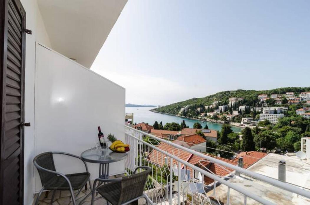 Ana & Mia Apartment Дубровник Екстериор снимка